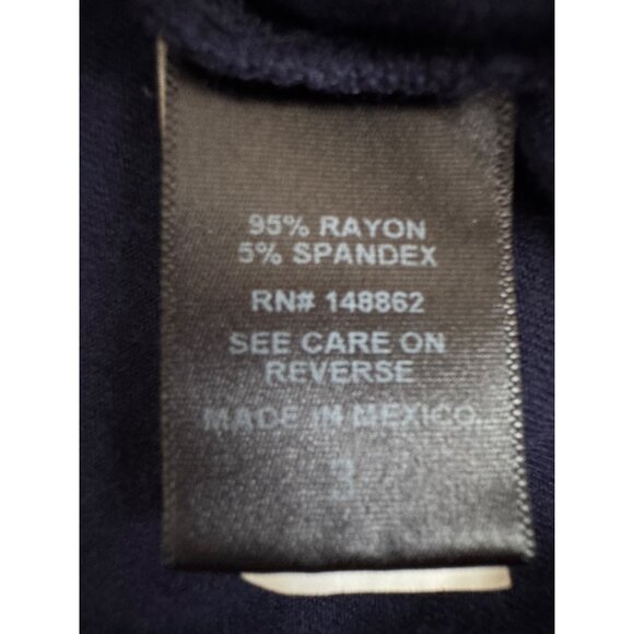 2/$30 Torrid Women Plus Size 3 Navy Blue T-Shirt - Picture 12 of 14